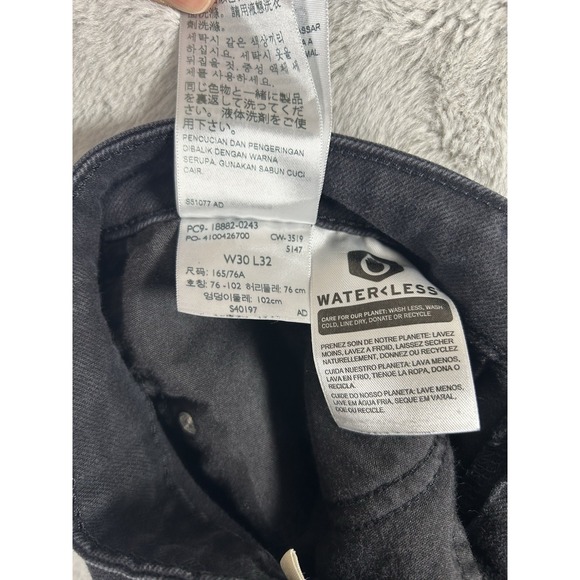 Levi's Women's Black 721 High-Rise Skinny Jeans Pants Size W30 L32 - Picture 3 of 5